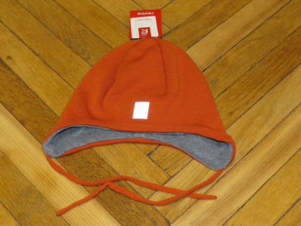 Новая зимняя шапка Reima 48