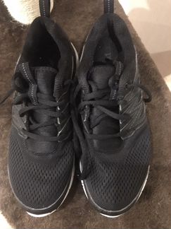 Кроссовки Fila 38,5 чёрные