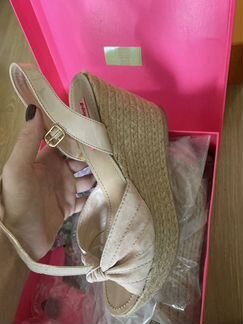 Босоножки Betsey Jonson 38