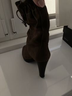 Продаю ботильоны