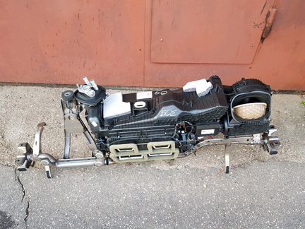 Опора панели приборов в сборе с печкой для бмв F3