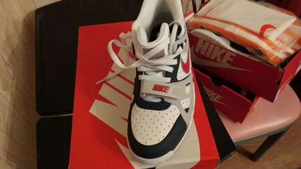 Кроссовки Nike