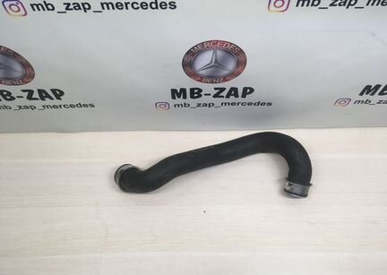 Патрубок радиатора Mercedes W211