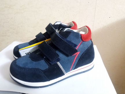 Полуботинки Котофей новые кожа