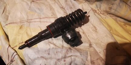 Насос форсунка VAG 045130073T