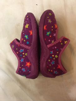 Новые туфли капика,размер 23