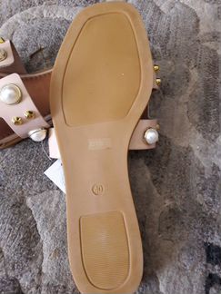 Шлепанцы новые 39-40