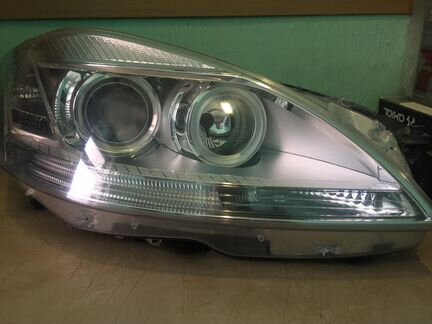 Фара Mercedes w221 restyled