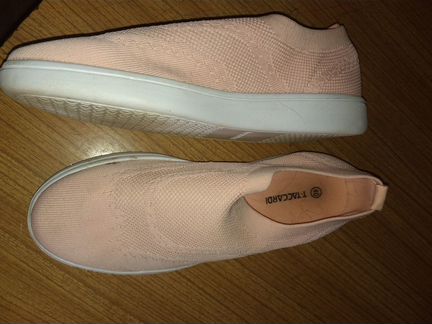 Лёгкие спортивные слипоны р.38