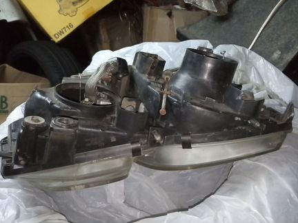 Фара левая от lx470