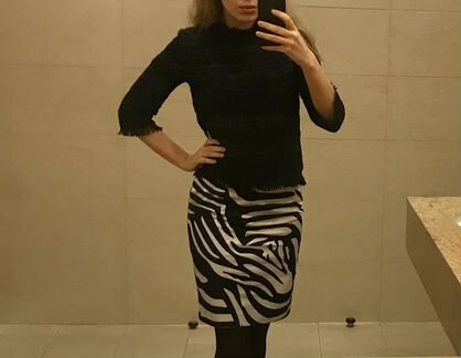 Стильная юбка-карандаш р-42(36,s)