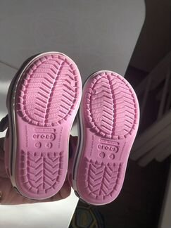 Босоножки crocs