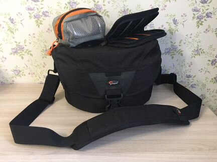 Фотосумка Lowepro Stealth Reporter D100 AW