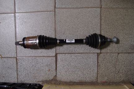 Привод шрус левый перед bmw G11 G12 5,0 6,0