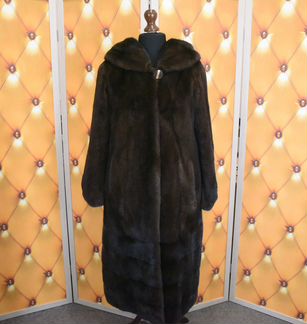 Шуба норковая 46-48 Орех Отличное состояние