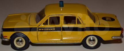 Масштабная модель автомобиля Газ масштаб 1/43