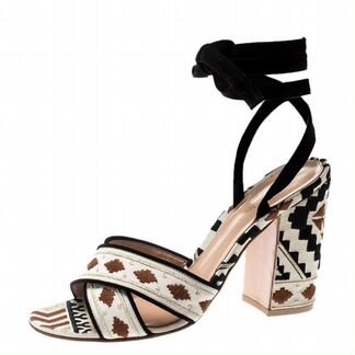 Босоножки Gianvito Rossi Милан Италия