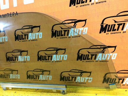 Стекло двери правое Mercedes Slk R170