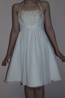 Кокетливое нарядное платье на торжество,на свадьбу