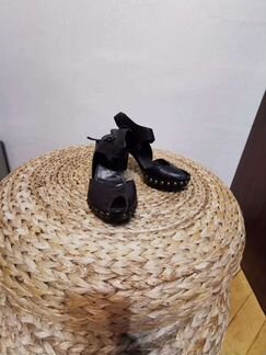 Босоножки натуральная кожа 36