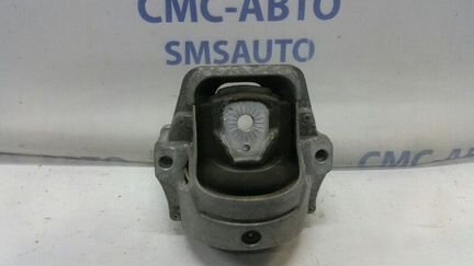 Кронштейн двс Audi A4 B8 1.8T 2008-2011