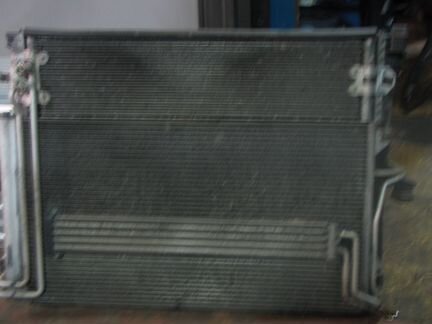 Кассета радиаторов WV taureg 3.6л 2009г