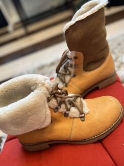 Коричневые меховые полусапожки