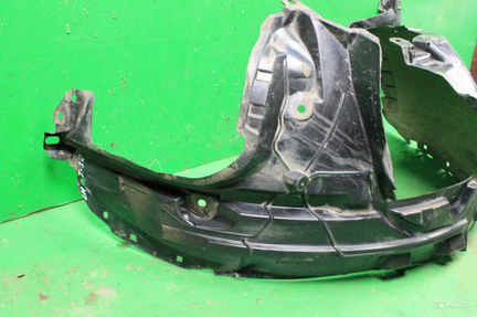 Подкрылок передний правый Nissan X-Trail T32 2015