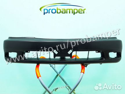 Бампер Toyota Caldina (00-02г) цельный