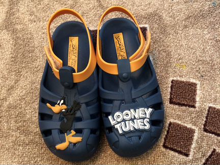 Сандалии размер 28/29 на широкую ножку