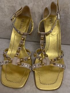 Босоножки prada
