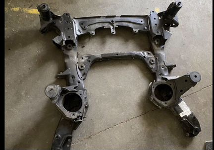 Подрамник передний Bmw G05 G06 G07