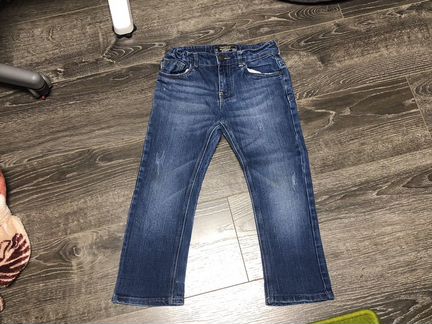 Джинсы