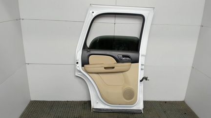 Дверь боковая левая задняя Chevrolet Tahoe, 2007