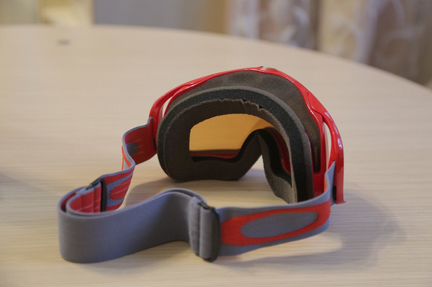 Сноубордическая маска Oakley Crowbar