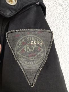 Парка зимняя Levis оригинал