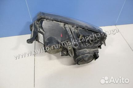 Фара правая Renault Duster