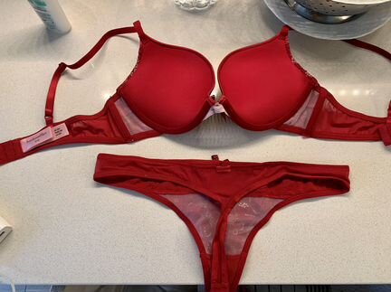 Комплект нижнего белья Hunkemoller